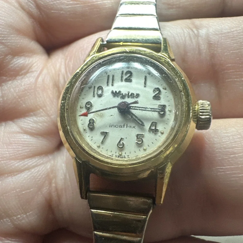 Works Vtg Wyler Incaflex Watch Women 21mm Gold Swiss Stretch Band Manual Wind 7
